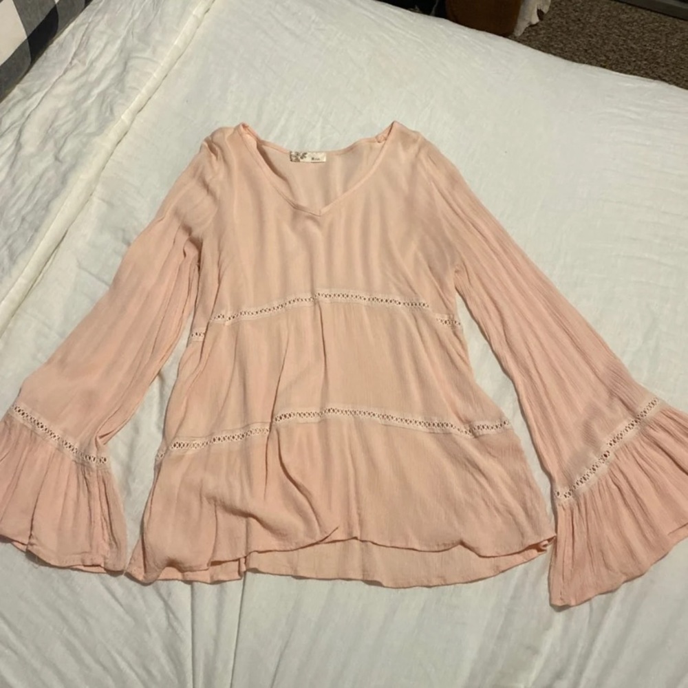 Bell sleeve top
